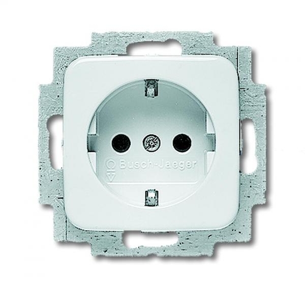 39-849-01800_BJ2011-0-1888_B1 Steckdose UP Reflex SI Weiss glänzend ohne Aussrenrahmen